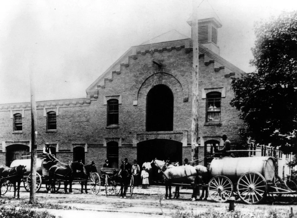 original O'Connell office in 1880