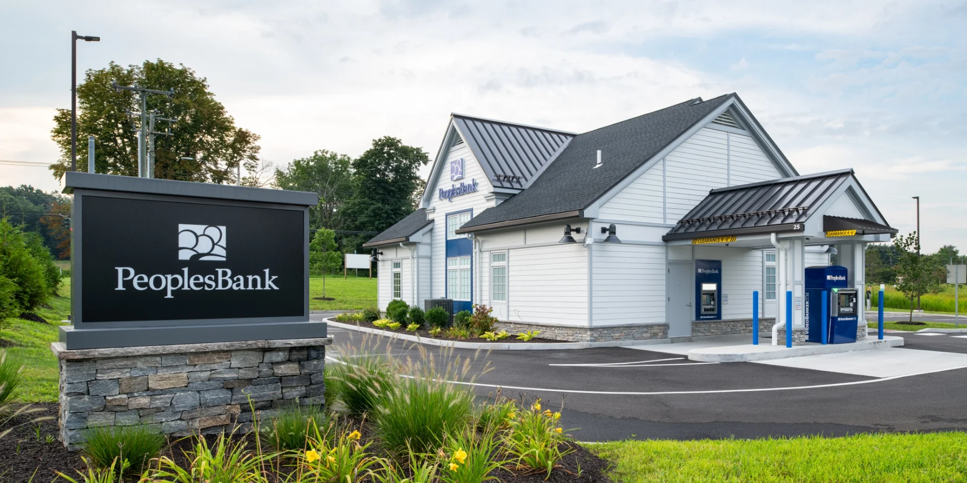 PeoplesBank exterior sign and building