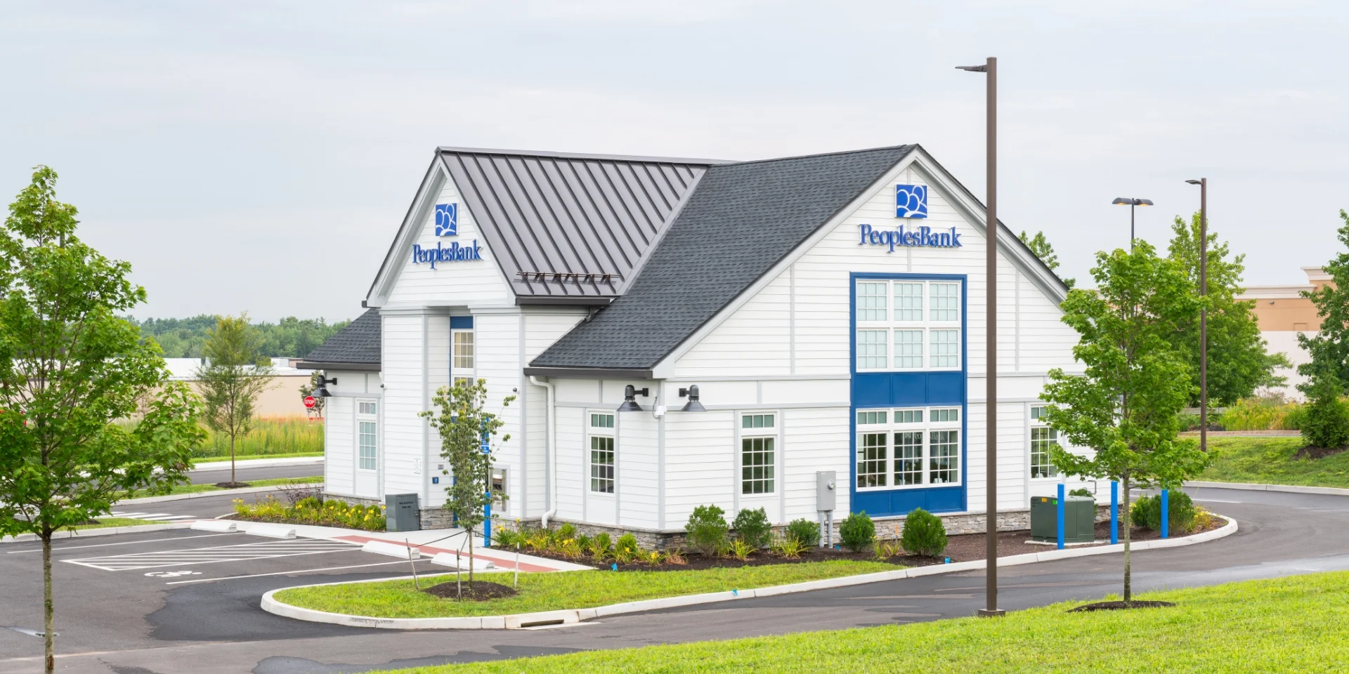 PeoplesBank building exterior